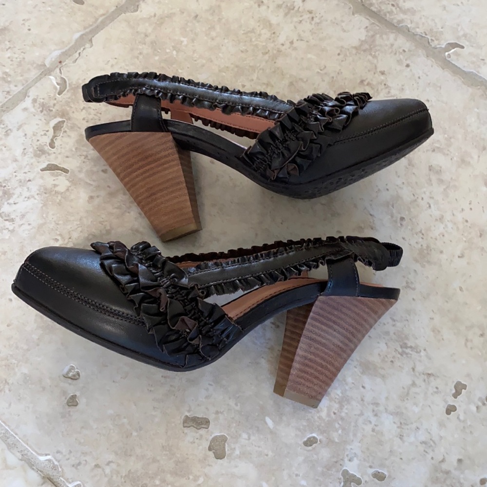 Brown Size 10 Heels